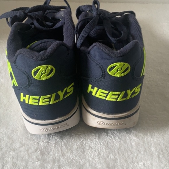 Heelys Navy and Neon Yellow Kids Sneakers - Picture 3 of 7